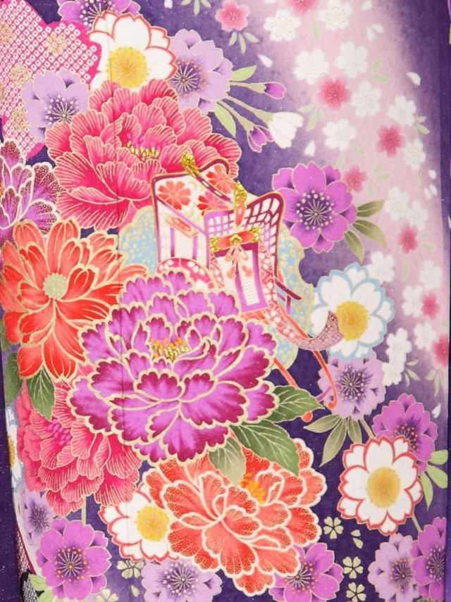 【裄長】紫ラメ織地　牡丹と桜に御所車柄の振袖フルセット(紫系)|普通サイズ